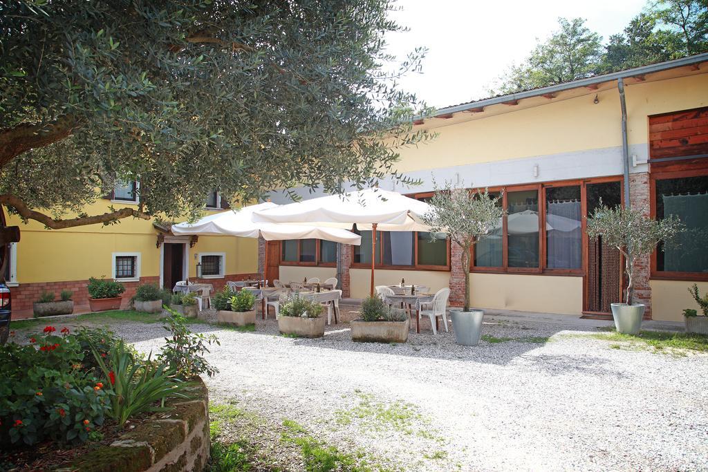 Вилла Agriturismo Licensi Del Bresa Монцамбано Номер фото