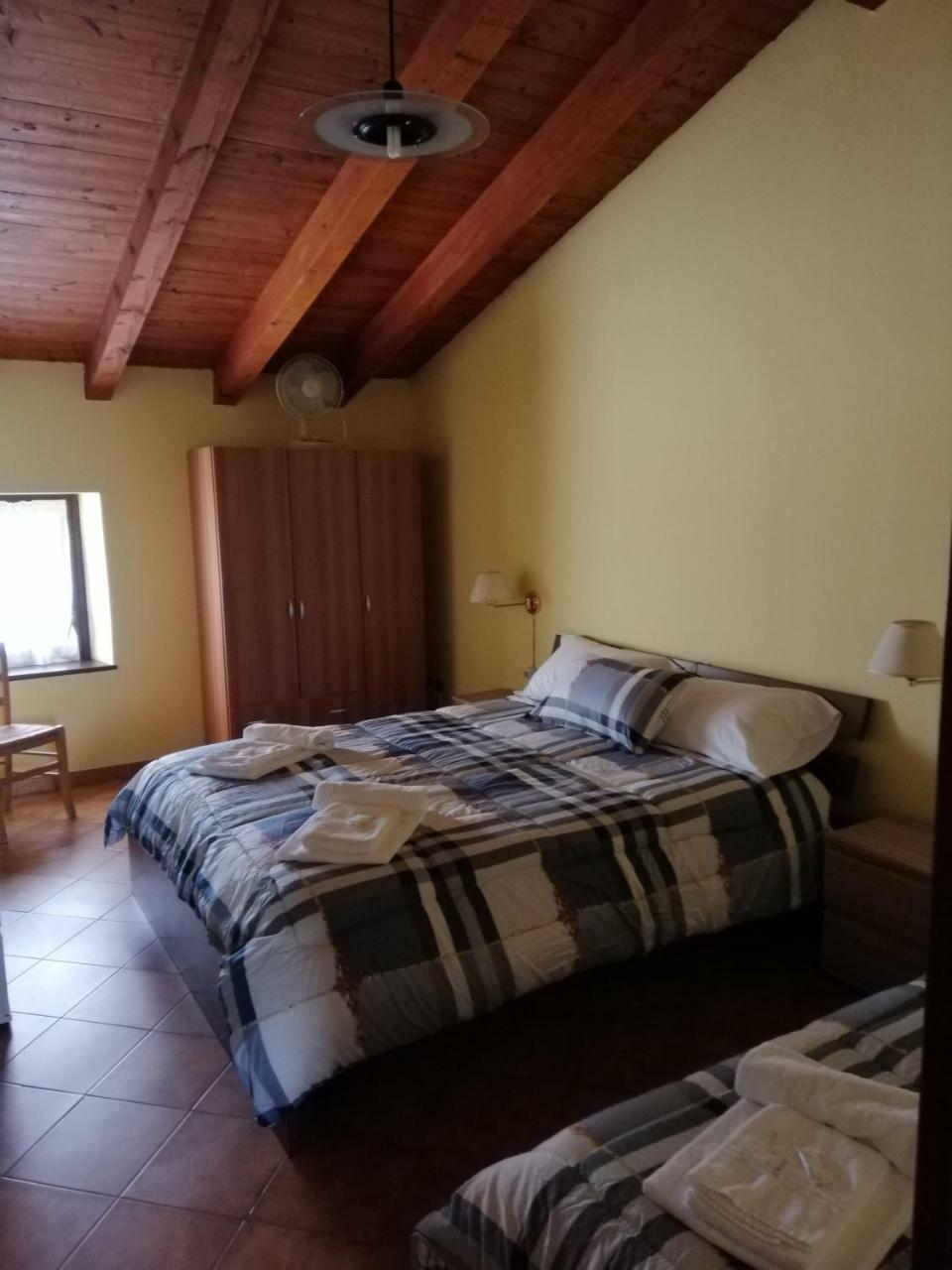 Вилла Agriturismo Licensi Del Bresa Монцамбано Экстерьер фото